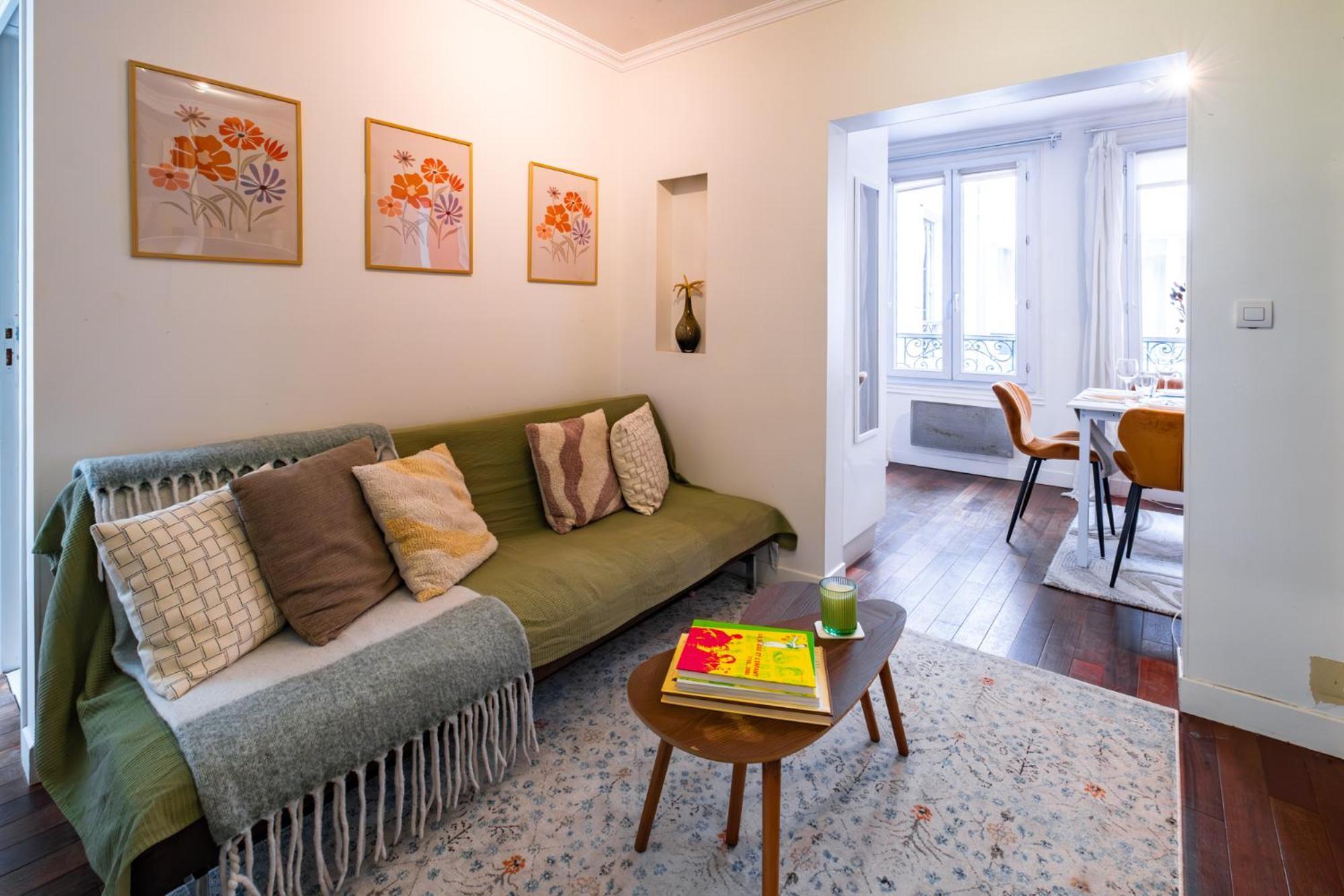 Charming Apartment In Heart Of París Exterior foto